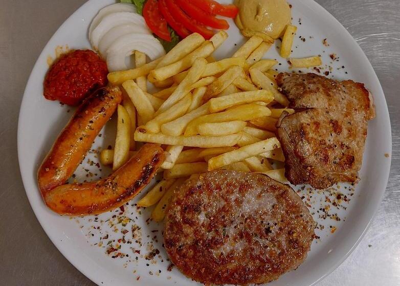 پانسیون Planinska Koča Na Gozdu