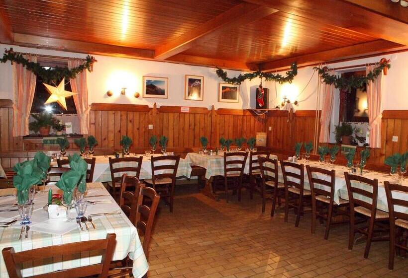 پانسیون Planinska Koča Na Gozdu