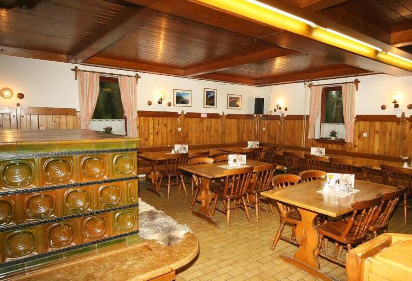 پانسیون Planinska Koča Na Gozdu