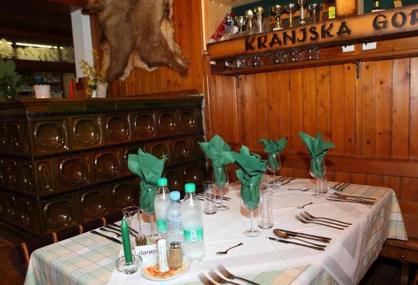 پانسیون Planinska Koča Na Gozdu