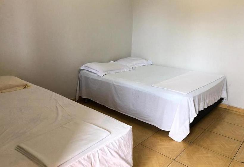 פנסיון Pousada Silva