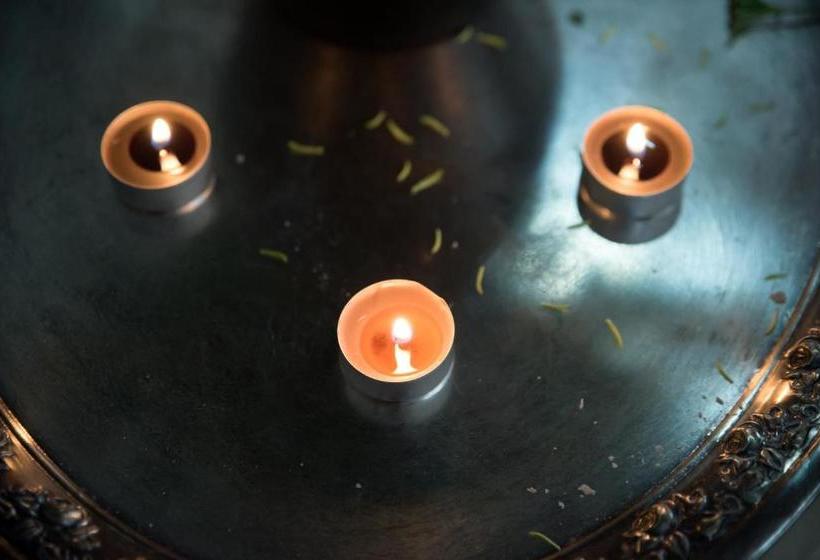 פנסיון Step Inn