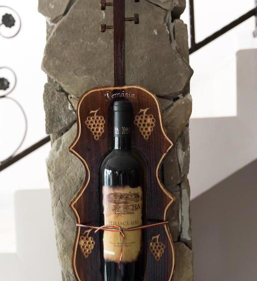 פנסיון Step Inn