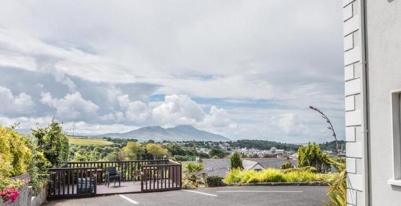 بنسيون Westport Heights