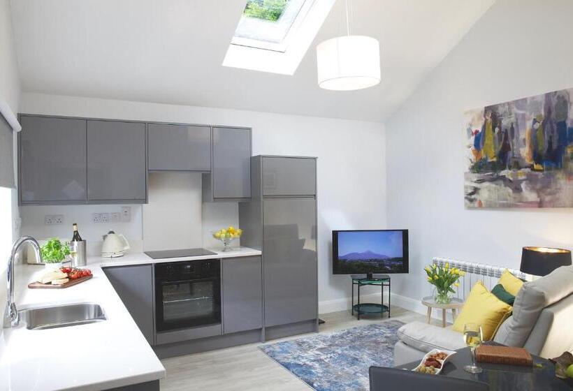 بنسيون Westport Heights