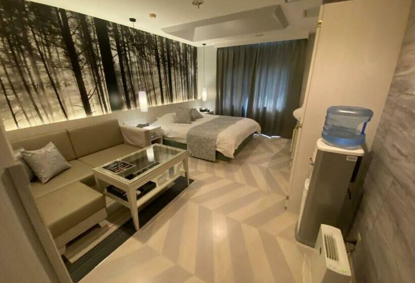 ルトゥール姫路 Retur Himeji 男塾ホテルグループ