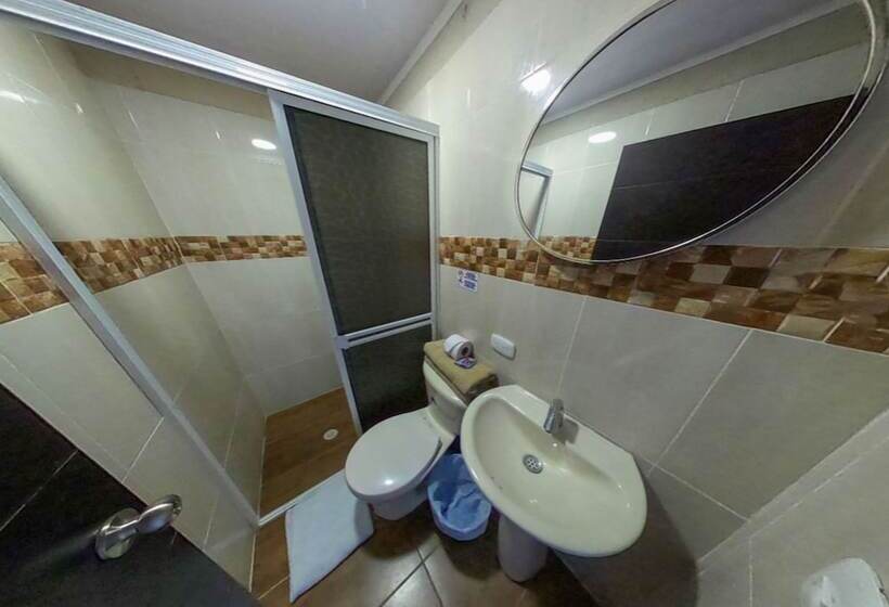 ユースホステル Apartamentos Isla Tropical