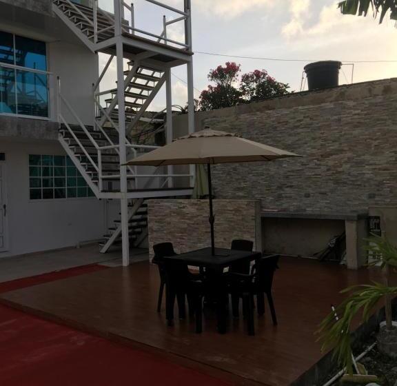هاستل Apartamentos Isla Tropical