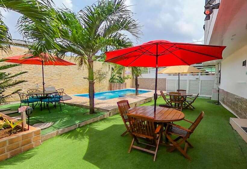 ユースホステル Apartamentos Isla Tropical