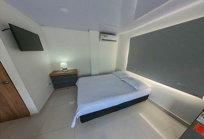 ユースホステル Apartamentos Isla Tropical