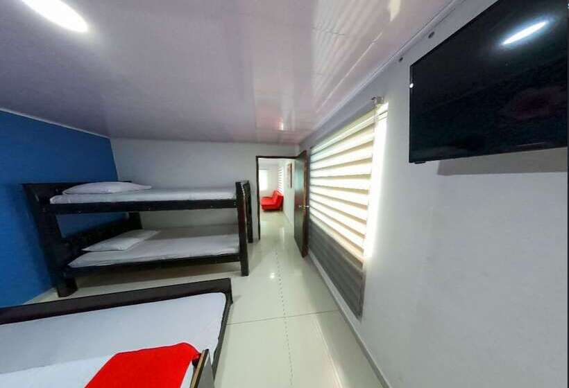 هاستل Apartamentos Isla Tropical