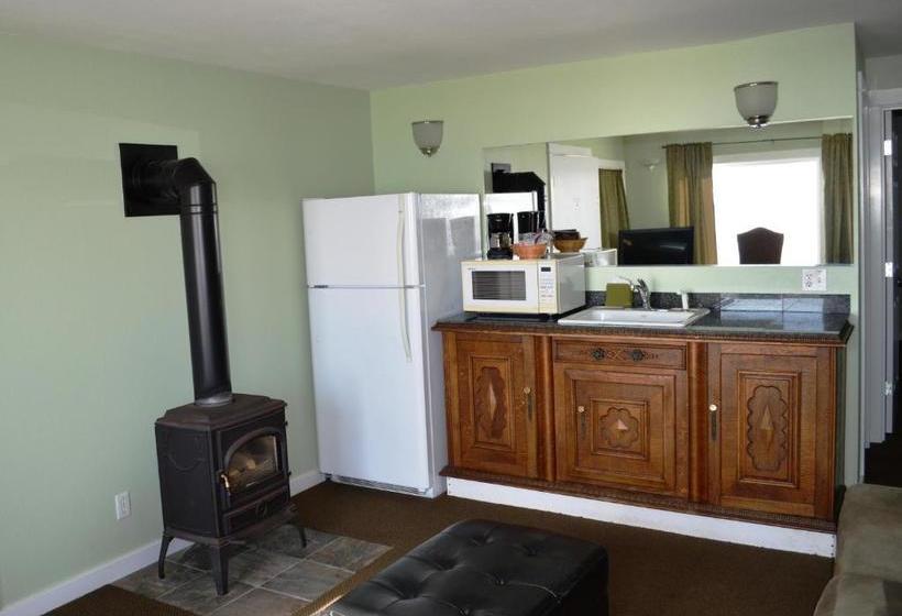 ユースホステル Nantucket Inn