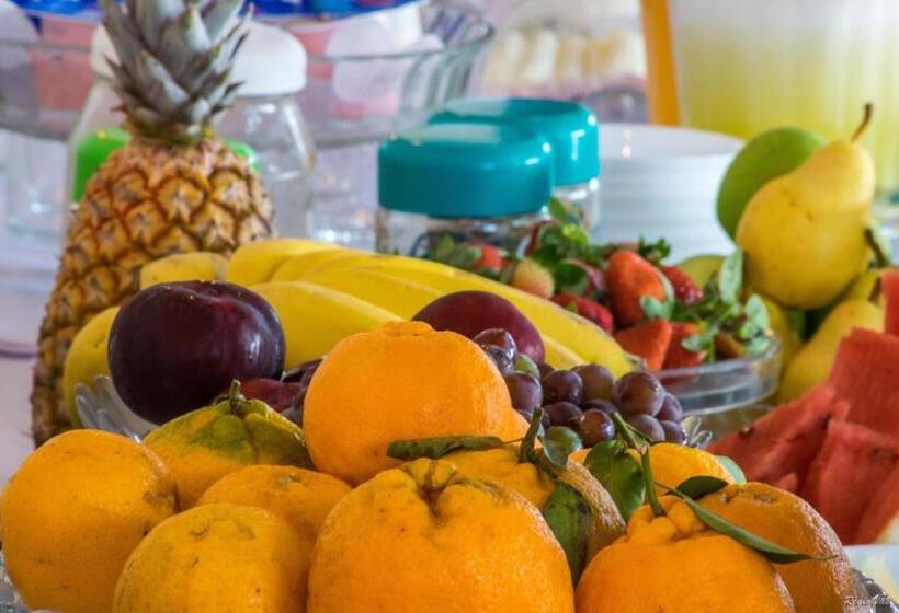 Общежитие Pousada Da Sirlei