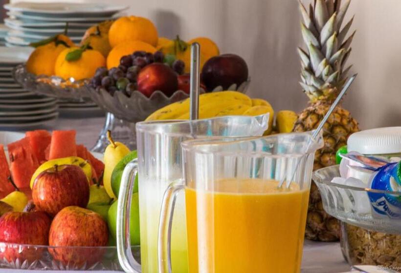 Общежитие Pousada Da Sirlei