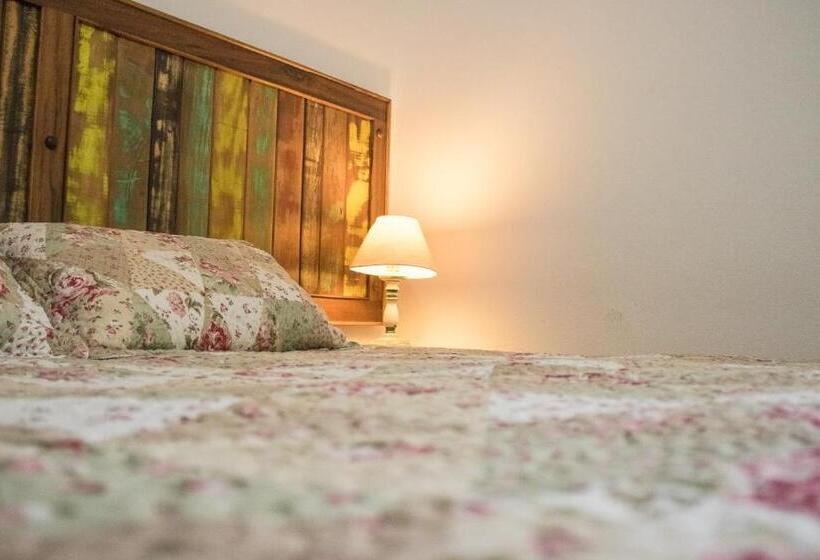 Общежитие Pousada Da Sirlei