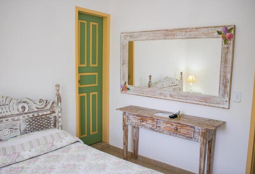 Общежитие Pousada Da Sirlei