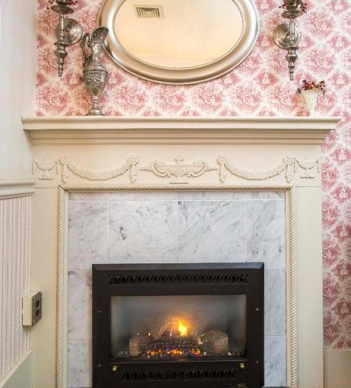 ベッドアンドブレックファースト Daniel Stebbins B And B