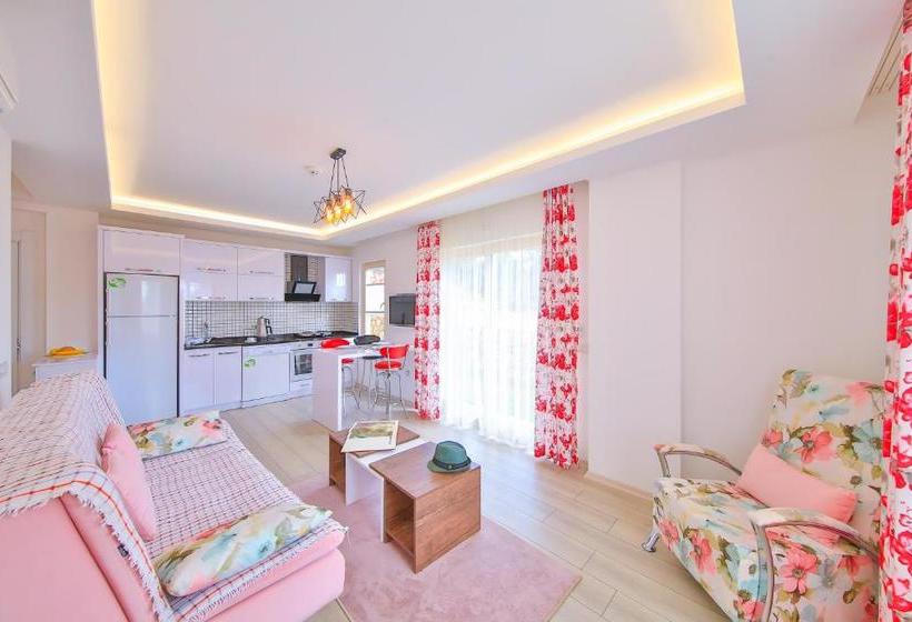 Hediye Hanım Suıt&apart