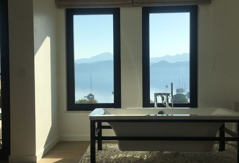 بنسيون Gala Selimiye