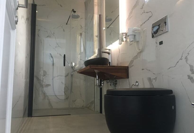 بنسيون Gala Selimiye