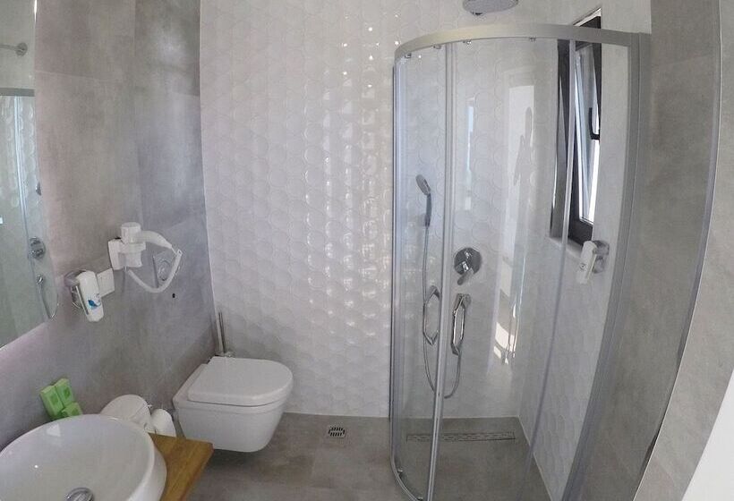 بنسيون Gala Selimiye