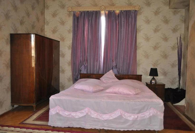 پانسیون Guest House Cico