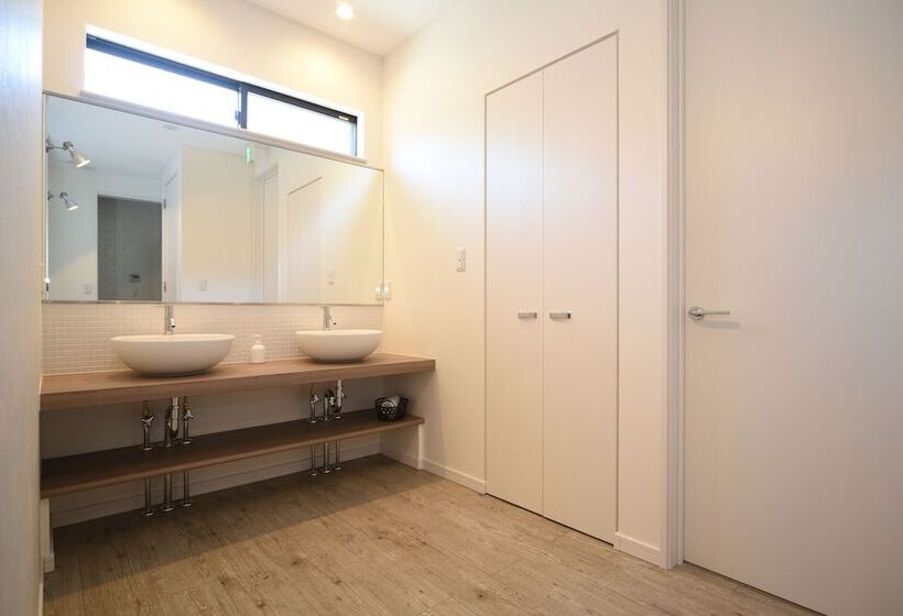 פנסיון Guesthouse Ori Ori