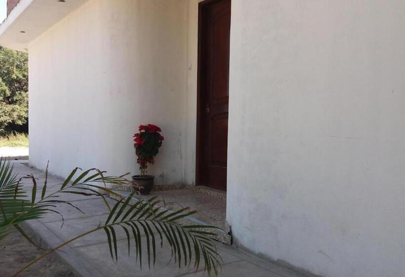 پانسیون La Maison De Lydia