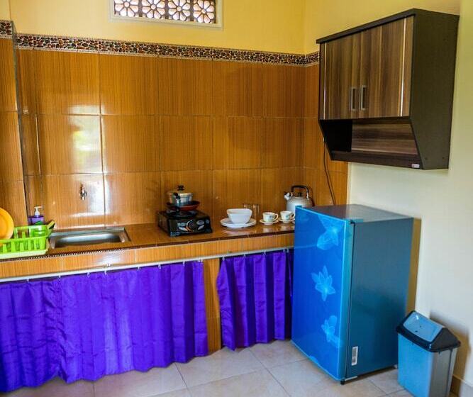 פנסיון Summer Guesthouse Lovina