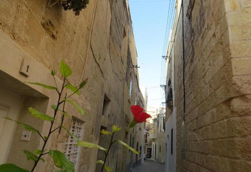 پانسیون Villa Vittoria