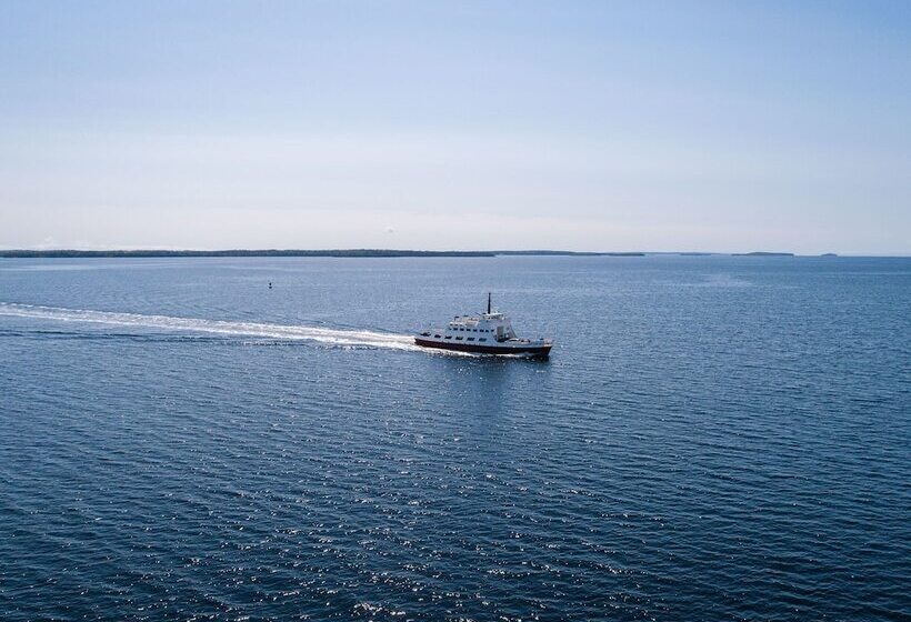 Spouter Inn Bed & Breakfast