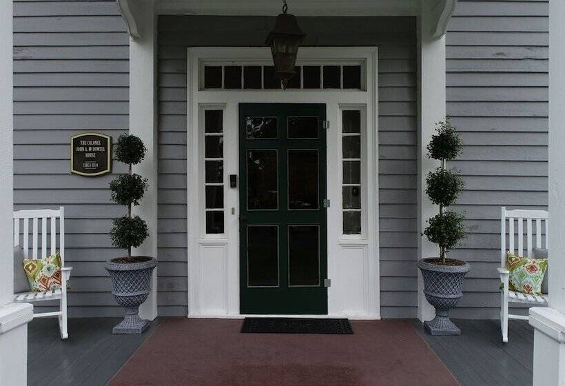 住宿加早餐  The Elizabethtown Inn