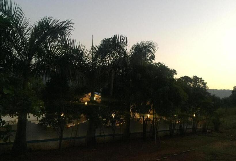 בית מלון כפרי West Valley Farm Villa