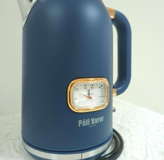 بنسيون Canada Sunset Village