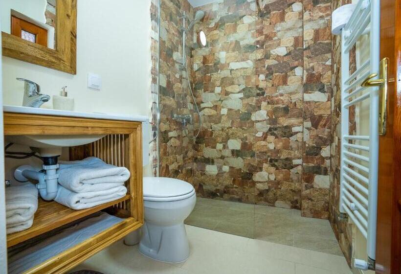 פנסיון Casa Nikita