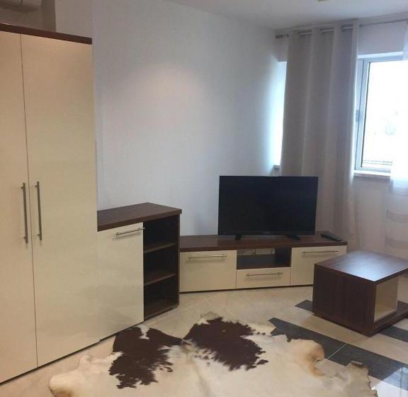 Pension Guest House Agropapuk