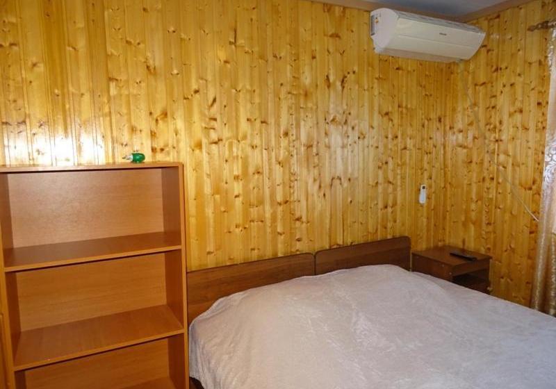 پانسیون Guesthouse On Zheleznodorozhnaya