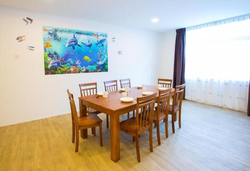 פנסיון Hard Rock Vip Guest House