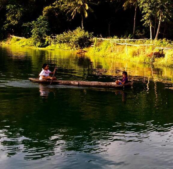 پانسیون Morinda Villa And Resto