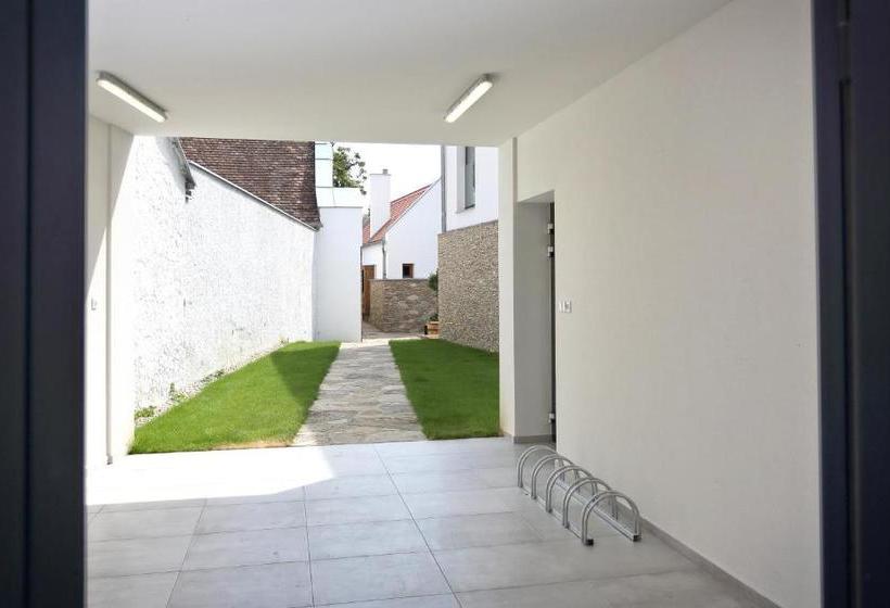 پانسیون Penzion Vinařství Konitz