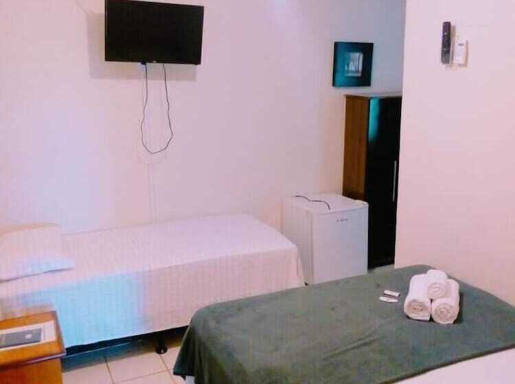 بنسيون Pousada Solar De Lourdes