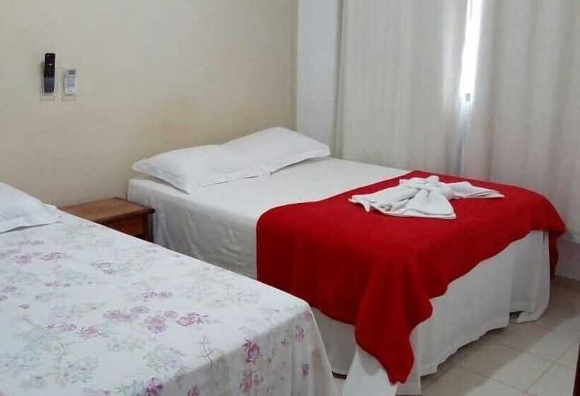 بنسيون Pousada Solar De Lourdes