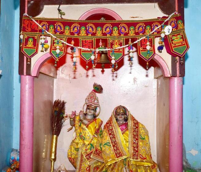 بنسيون Sandhya Guest House Varanasi Near Ganga River