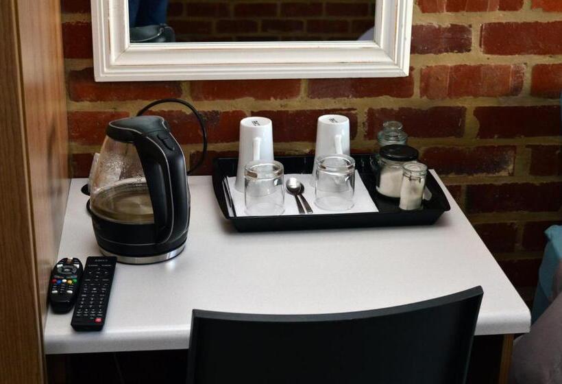 הוסטל Village Lodge Harrismith