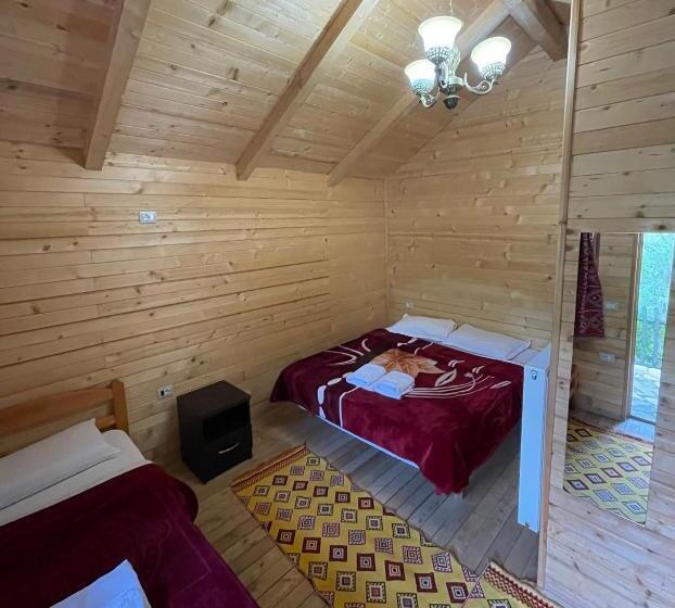 Thethi Paradise Hotel & Restaurant