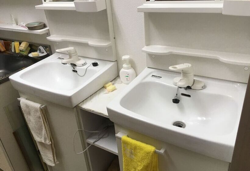 Пансион 1.2.3 Guest House