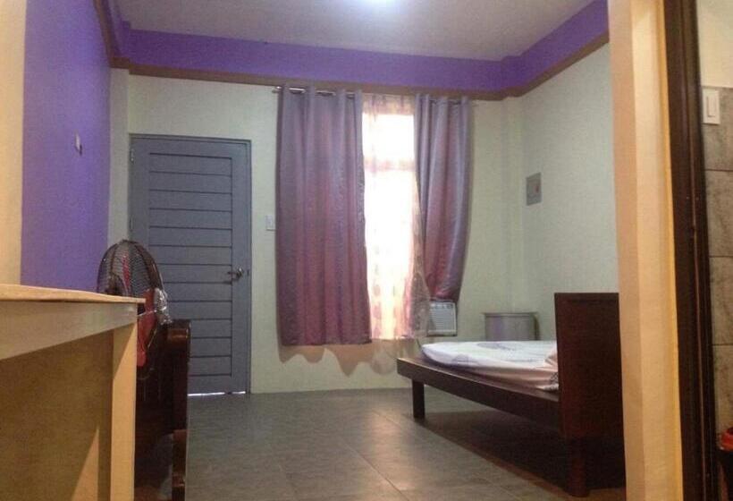 پانسیون Brown Epitome Lodge