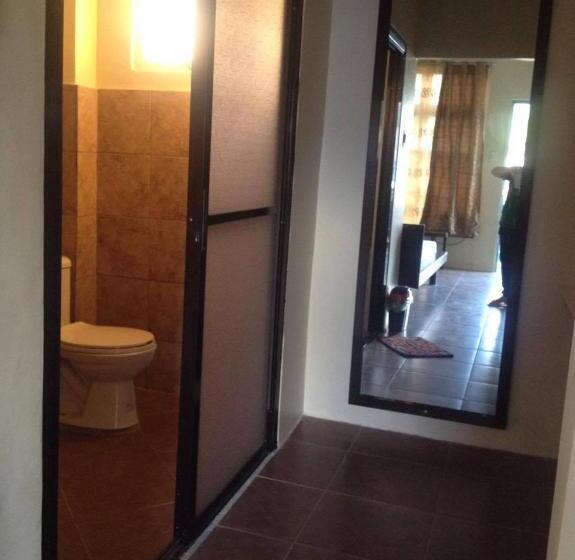 پانسیون Brown Epitome Lodge