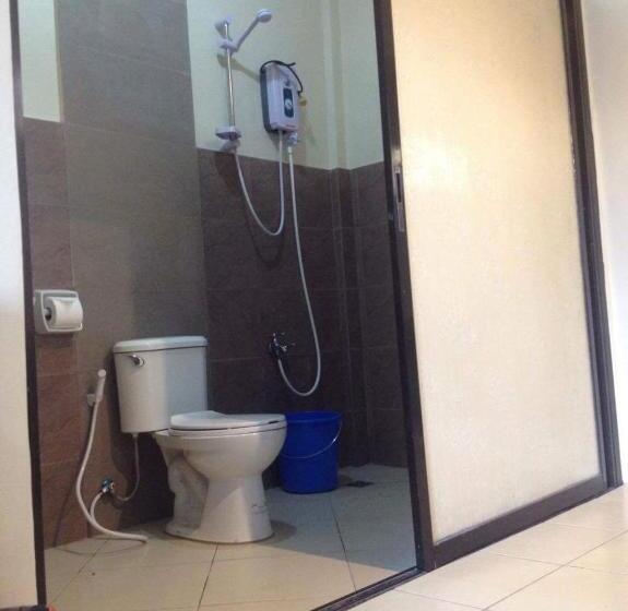 پانسیون Brown Epitome Lodge