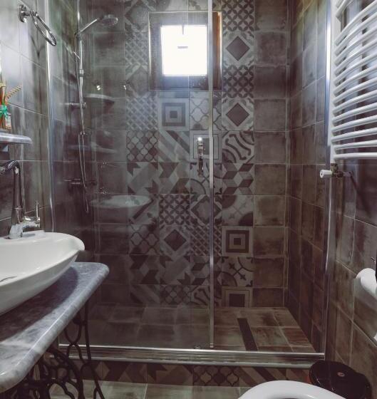 پانسیون Casa De Khasia